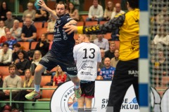 20231229 IFK Skövdes Viktor HALLÉN under handbollsmatchen i Handbollsligan herr mellan IFK Skövde och Eskilstuna Guif den 29 december 2023 i Skövde.