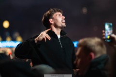 20251130 ÖIS Daniel Paulson under firandet av ÖIS avancemang till Allsvenskan den 30 november 2025 i Göteborg.