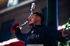 20251130 ÖIS Tobias Sana under firandet av ÖIS avancemang till Allsvenskan den 30 november 2025 i Göteborg.