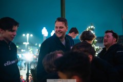 20251130 ÖIS Huvudtränare Andreas Holmberg under firandet av ÖIS avancemang till Allsvenskan den 30 november 2025 i Göteborg.