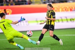 20240810 BK Häckens Tabitha Tindell under fotbollsmatchen i Uefa Womens Champions League mellan BK Häcken och Arsenal WFC den 18 september 2024 på Bravida Arena i Göteborg.