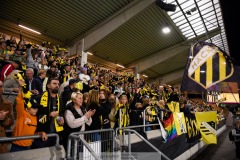 20240810 Publik under fotbollsmatchen i Uefa Womens Champions League mellan BK Häcken och Arsenal WFC den 18 september 2024 på Bravida Arena i Göteborg.