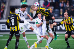 20260419 GAIS William Milovanovic och BK Häckens Filip Helander under fotbollsmatchen i Allsvenskan mellan BK Häcken och GAIS den 19 april 2026 på Nordic Wellness Arena i Göteborg. 
Foto: Filip Kauffeldt