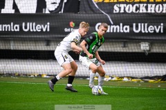 20240722 GAIS Lucas Hedlund och AIKs Eskil Edh under fotbollsmatchen i Allsvenskan mellan GAIS och AIK den 22 Juli 2024 på Gamla Ullevi i Göteborg.