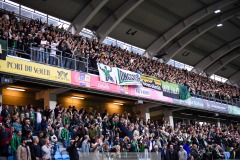 20240722 AIKs John Guidetti och GAIS Harun Ibrahim under fotbollsmatchen i Allsvenskan mellan GAIS och AIK den 22 Juli 2024 på Gamla Ullevi i Göteborg.