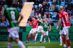20260516 Degerfors IF Ludvig Fritzson och GAIS Samuel Salter under fotbollsmatchen i Allsvenskan mellan GAIS och Degerfors IF den 16 maj 2026 på Gamla Ullevi i Göteborg. 
Foto: Filip Kauffeldt