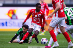 20260516 Degerfors IF Nahom Girmai Netabay och GAIS Mohamed Bawa under fotbollsmatchen i Allsvenskan mellan GAIS och Degerfors IF den 16 maj 2026 på Gamla Ullevi i Göteborg. 
Foto: Filip Kauffeldt