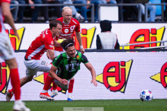 20260516 Degerfors IF Kazper Karlsson och GAIS William Milovanovic under fotbollsmatchen i Allsvenskan mellan GAIS och Degerfors IF den 16 maj 2026 på Gamla Ullevi i Göteborg. 
Foto: Filip Kauffeldt