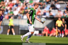 20240922 GAIS Gustav Lundgren under fotbollsmatchen i Allsvenskan mellan GAIS och Djurgårdens IF den 22 september 2024 på Gamla Ullevi i Göteborg.