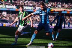 20260406 GAIS Max Andersson och Djurgården IFs Jacob Une under fotbollsmatchen i Allsvenskan GAIS och Djurgårdens IF den 6 april 2026 på Gamla Ullevi i Göteborg. 
Foto: Filip Kauffeldt