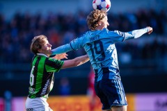 20260406 GAIS August Wängberg och Djurgården IFs Jeppe Møldrup Okkels under fotbollsmatchen i Allsvenskan GAIS och Djurgårdens IF den 6 april 2026 på Gamla Ullevi i Göteborg. 
Foto: Filip Kauffeldt