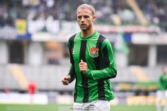 20240818 GAIS Gustav Lundgren under fotbollsmatchen i Allsvenskan mellan GAIS och Halmstads BK den 18 augusti 2024 på Gamla Ullevi i Göteborg.