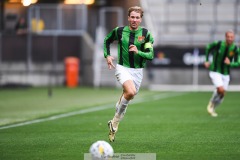 20240818 GAIS August Wängberg under fotbollsmatchen i Allsvenskan mellan GAIS och Halmstads BK den 18 augusti 2024 på Gamla Ullevi i Göteborg.