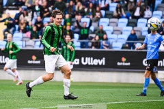 20240818 GAIS Axel Henriksson under fotbollsmatchen i Allsvenskan mellan GAIS och Halmstads BK den 18 augusti 2024 på Gamla Ullevi i Göteborg.