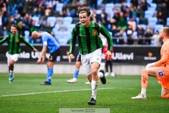 20240818 GAIS Axel Henriksson under fotbollsmatchen i Allsvenskan mellan GAIS och Halmstads BK den 18 augusti 2024 på Gamla Ullevi i Göteborg.