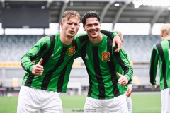 20240818 GAIS Alexander Ahl Holmström och William Milovanovic under fotbollsmatchen i Allsvenskan mellan GAIS och Halmstads BK den 18 augusti 2024 på Gamla Ullevi i Göteborg.