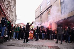 20240707 GAIS supportrar inför fotbollsmatchen i Allsvenskan mellan GAIS och Hammarby IF den 7 Juli 2024 på Gamla Ullevi i Göteborg.