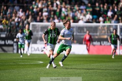 20240707 GAIS Lucas Hedlund och Hammarby IFs Victor Eriksson under fotbollsmatchen i Allsvenskan mellan GAIS och Hammarby IF den 7 Juli 2024 på Gamla Ullevi i Göteborg.