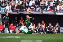 20240707 GAIS Joackim Åberg och Hammarby IFs Deniz Gül under fotbollsmatchen i Allsvenskan mellan GAIS och Hammarby IF den 7 Juli 2024 på Gamla Ullevi i Göteborg.