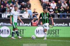 20240707 GAIS William Milovanovic under fotbollsmatchen i Allsvenskan mellan GAIS och Hammarby IF den 7 Juli 2024 på Gamla Ullevi i Göteborg.
