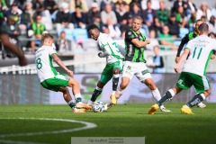 20240707 GAIS Gustav Lundgren och Hammarby IFs Shaquille Pinas och Fredrik Hammar under fotbollsmatchen i Allsvenskan mellan GAIS och Hammarby IF den 7 Juli 2024 på Gamla Ullevi i Göteborg.
