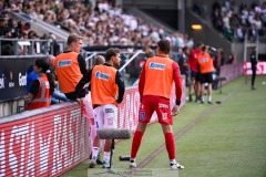 20240707 GAIS Filip Beckman, Edvin Becirovic och Kees Sims under fotbollsmatchen i Allsvenskan mellan GAIS och Hammarby IF den 7 Juli 2024 på Gamla Ullevi i Göteborg.