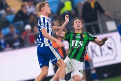 20250811 IFK Göteborgs Max Fenger och GAIS Robin Frej under fotbollsmatchen mellan GAIS och IFK Göteborg i Allsvenskan den 11 augusti 2025 på Gamla Ullevi i Göteborg.