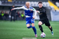20260307 GAIS Samuel Salter och Norrköpings Fabian Holst-Larsen under fotbollsmatchen i Svenska Cupen mellan GAIS och IFK Norrköping den 7 mars 2026 på Nordic Wellness Arena i Göteborg. 
Foto: Filip Kauffeldt