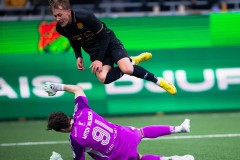 20260307 GAIS Henry Sletsjøe och Norrköpings David Mitov Nilsson under fotbollsmatchen i Svenska Cupen mellan GAIS och IFK Norrköping den 7 mars 2026 på Nordic Wellness Arena i Göteborg. 
Foto: Filip Kauffeldt