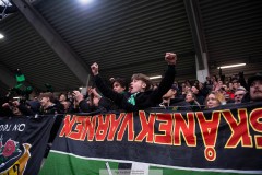 20260307 Publik jublar under fotbollsmatchen i Svenska Cupen mellan GAIS och IFK Norrköping den 7 mars 2026 på Nordic Wellness Arena i Göteborg. 
Foto: Filip Kauffeldt