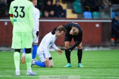 20240210 IK Oddevolds Noa Bernhardtz och GAIS Gustav Lundgren under träningsmatchen mellan GAIS och IK Oddevold på Valhalla IP den 10 februari 2024 i Göteborg.