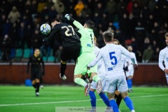 20240210 IK Oddevolds Armin Ibrahimović och GAIS Mohamed Bawa under träningsmatchen mellan GAIS och IK Oddevold på Valhalla IP den 10 februari 2024 i Göteborg.