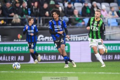 202401110IK Sirius Patrick Nwadike och GAIS Gustav Lundgren under fotbollsmatchen mellan GAIS och IK Sirius  i Allsvenskan den 10 november 2024 på Gamla Ullevi i Göteborg.