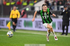 202401110 GAIS Axel Henriksson under fotbollsmatchen mellan GAIS och IK Sirius  i Allsvenskan den 10 november 2024 på Gamla Ullevi i Göteborg.
