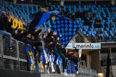 202401110 Publik under fotbollsmatchen mellan GAIS och IK Sirius  i Allsvenskan den 10 november 2024 på Gamla Ullevi i Göteborg.
