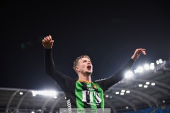 202401110 GAIS Alexander Ahl Holmström under fotbollsmatchen mellan GAIS och IK Sirius  i Allsvenskan den 10 november 2024 på Gamla Ullevi i Göteborg.