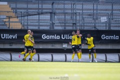 20240421 Mjällby AIF under fotbollsmatchen i Allsvenskan mellan GAIS och Mjällby AIF den 21 april 2024 på Gamla Ullevi i Göteborg.