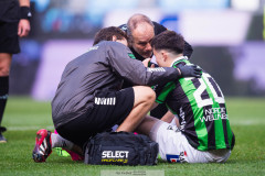 20260503 GAIS Samuel Salter har ont under fotbollsmatchen i Allsvenskan mellan GAIS och ÖIS den 3 maj 2026 på Gamla Ullevi i Göteborg. 
Foto: Filip Kauffeldt