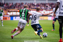 20260503 GAIS August Wängberg och ÖIS Hampus Dahlqvist under fotbollsmatchen i Allsvenskan mellan GAIS och ÖIS den 3 maj 2026 på Gamla Ullevi i Göteborg. 
Foto: Filip Kauffeldt