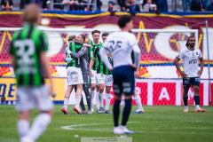 20260503 GAIS August Wängberg och Mergim Krasniqi jublar efter fotbollsmatchen i Allsvenskan mellan GAIS och ÖIS den 3 maj 2026 på Gamla Ullevi i Göteborg. 
Foto: Filip Kauffeldt
