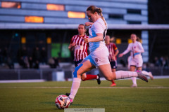 20260419 under fotbollsmatchen i Division 2 Dam Sydvästra Götaland mellan Göteborgs FF och Qviding FIF den 29 april 2026 på Majvallen i Göteborg. 
Foto: Filip Kauffeldt