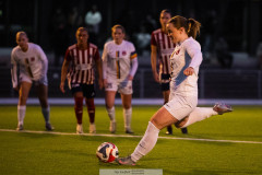 20260419 under fotbollsmatchen i Division 2 Dam Sydvästra Götaland mellan Göteborgs FF och Qviding FIF den 29 april 2026 på Majvallen i Göteborg. 
Foto: Filip Kauffeldt
