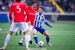 20260308 Degerfors IFs Kazper Karlsson och IFK Göteborg Filip Ottosson under fotbollsmatchen i Svenska Cupen mellan IFK Göteborg och Degerfors IF den 8 mars 2026 på Nordic Wellness Arena i Göteborg. 
Foto: Filip Kauffeldt