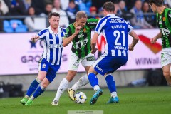 20250428 GAIS Gustav Lundgren och IFK Göteborgs Tobias Heintz under fotbollsmatchen mellan IFK Göteborg och GAIS i Allsvenskan den 28 april 2025 på Gamla Ullevi i Göteborg.