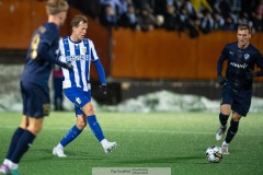 20240126 IFK Göteborgs Adam Carlén under träningsmatchen IFK Göteborg och Halmstads BK på Valhalla IP den 26 januari 2024 i Göteborg.