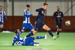 20240126 Halmstads BKs Villiam Granath och IFK Göteborgs Ben Magnusson under träningsmatchen IFK Göteborg och Halmstads BK på Valhalla IP den 26 januari 2024 i Göteborg.