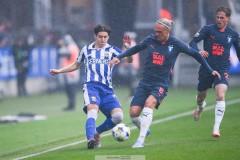 20250525 IFK Göteborgs Eman Markovic och Malmö FFs Arnór Sigurðsson under fotbollsmatchen mellan IFK Göteborg och Malmö FF i Allsvenskan den 25 maj 2025 på Gamla Ullevi i Göteborg.