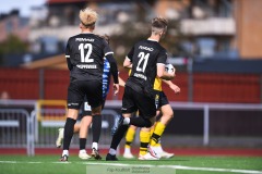 20240810 IFK Skövdes Axel Axelsson firar sitt första mål under fotbollsmatchen i Div 2 Norra Götaland mellan IFK Skövde och Ahlafors IF den 10 augusti 2024 på Södermalms IP i Skövde.