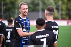 20240810 IFK Skövdes Emil Ring och Axel Axelsson firar lagets andra mål under fotbollsmatchen i Div 2 Norra Götaland mellan IFK Skövde och Ahlafors IF den 10 augusti 2024 på Södermalms IP i Skövde.