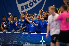 20240328 Skövdes Blå Bönder under handbollsmatchen i Handbollsligan herr mellan IFK Skövde och Lugi HF den 28 mars 2024 i Skövde.